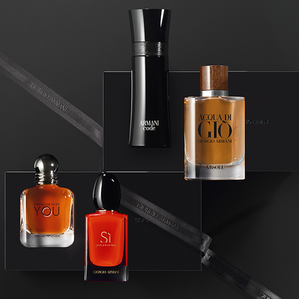 Maak je keus uit één van onze cadeautjes bij aankoop van een Giorgio Armani geur vanaf 50 ml *